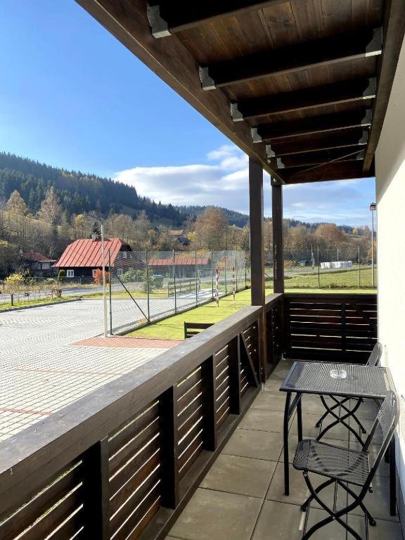 Apartmán NETA Velké Karlovice, Polanský Dvůr Exterior foto