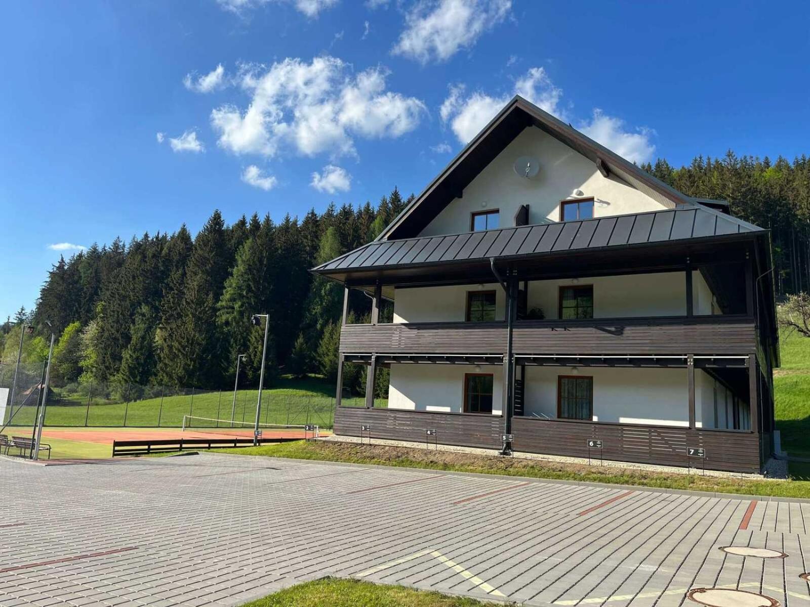 Apartmán NETA Velké Karlovice, Polanský Dvůr Exterior foto